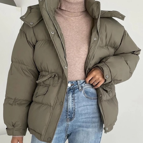 Puffer Coat - Picture 1 of 4